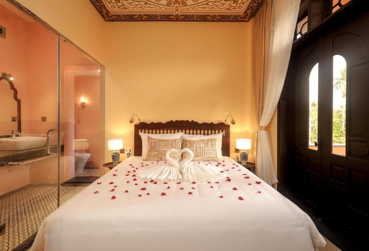 Bed and breakfast The Mansion Hoi An By Minova Extérieur photo